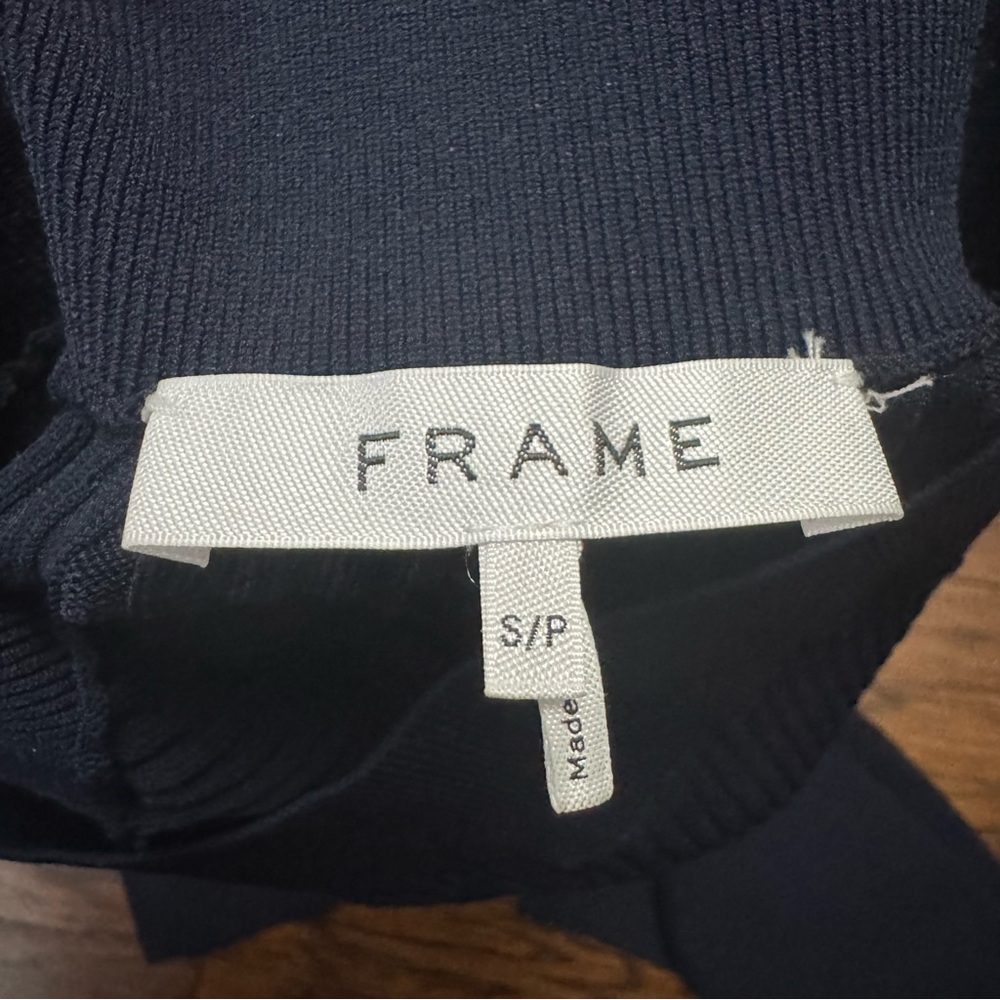 FRAME Crop kick sweater pant & button front knit cardigan set - Navy blue - Picture 3 of 6